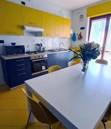 Pretty House Apartment *