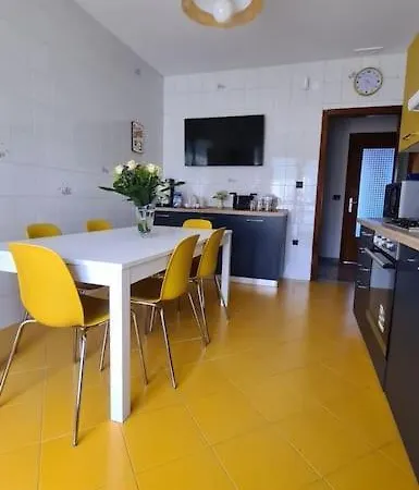 Apartment Pretty House