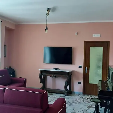 Pretty House Apartment